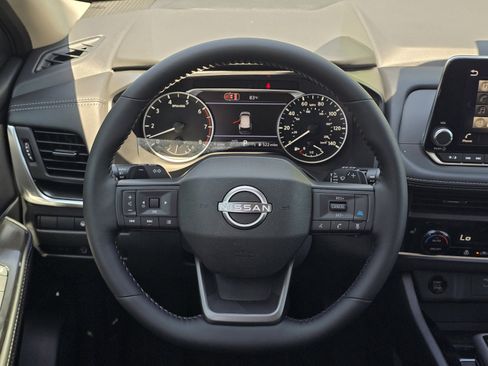 New 2026 Nissan Rogue SV AWD/4WD image 14