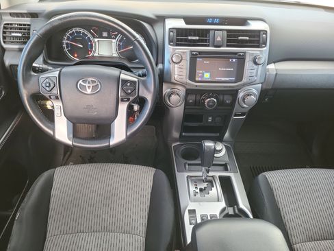Used 2016 Toyota 4Runner SR5 image 21