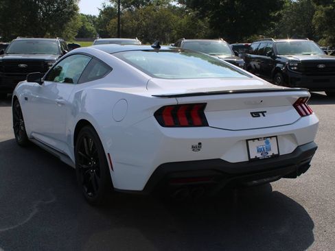 New 2026 Ford Mustang GT Premium RWD image 15