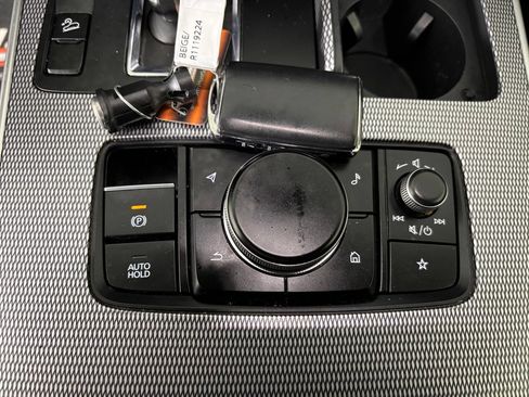 Used 2024 MAZDA CX-90 3.3 Turbo w/ Preferred Package AWD/4WD image 22