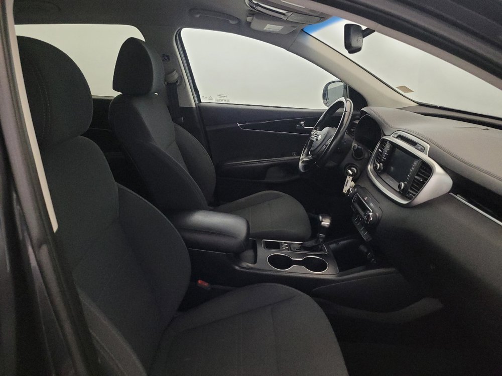 Used 2019 Kia Sorento AWD w/ LX Convenience Package image 21