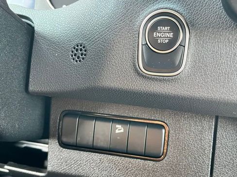 Used 2024 Mercedes-Benz Sprinter 2500 image 30