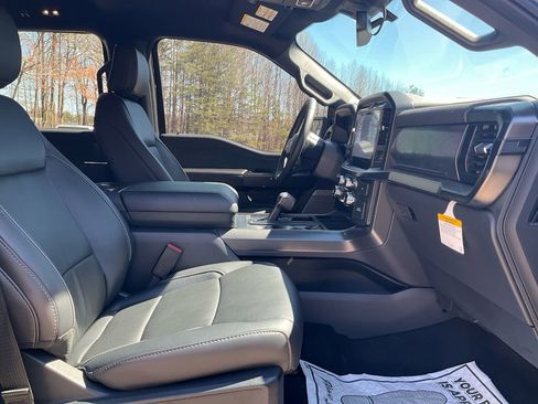 New 2025 Ford F150 Lariat w/ Equipment Group 501A Mid image 13