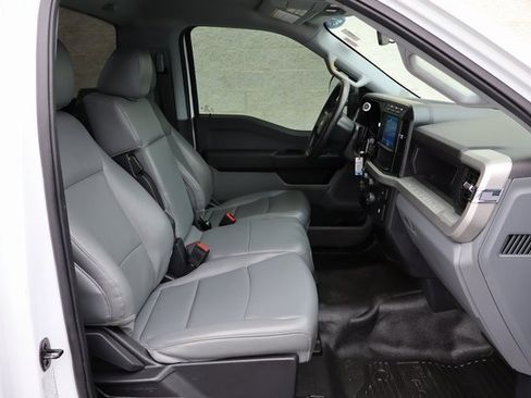 Used 2023 Ford F350 XL image 32