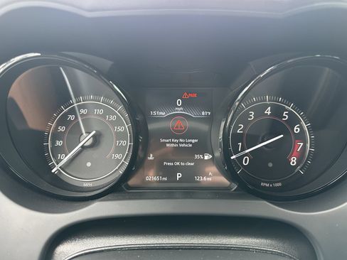 Used 2018 Jaguar F-TYPE 400 Sport RWD image 28
