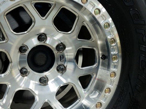 Used 2024 Toyota Tundra Limited image 24