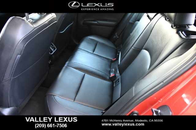 Used 2019 Lexus UX 250h AWD/4WD image 17