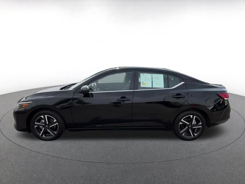 Used 2025 Nissan Sentra SV FWD image 7
