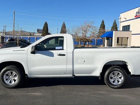 Certified 2025 Chevrolet Silverado 1500 W/T RWD image 9
