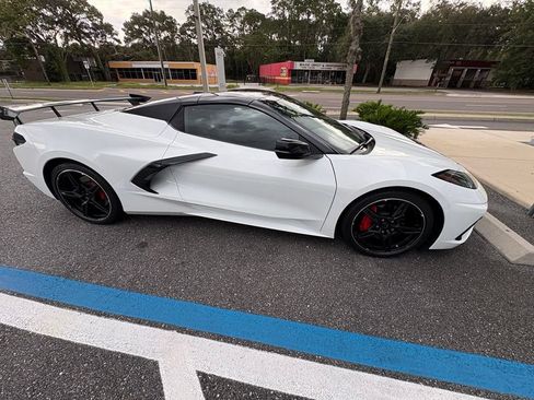 Used 2021 Chevrolet Corvette Stingray Preferred Conv w/ 2LT RWD image 1