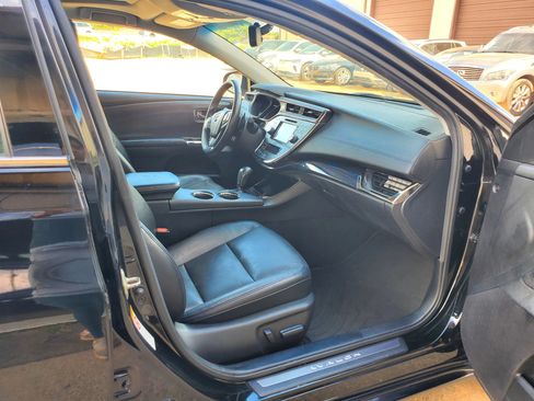 Used 2015 Toyota Avalon XLE Touring Sport Edition FWD image 28