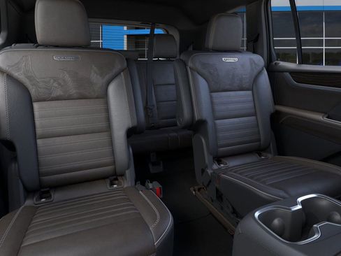 New 2026 GMC Acadia Denali Ultimate image 17