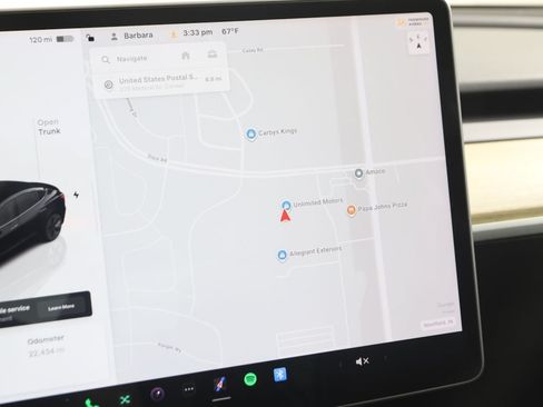 Used 2023 Tesla Model 3 Standard Range RWD image 9