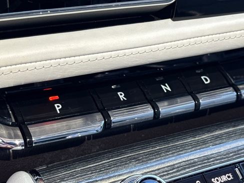 Used 2020 Lincoln Aviator Black Label w/ Dynamic Handling Package image 35