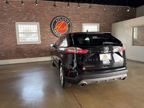 Used 2022 Ford Edge Titanium w/ Equipment Group 301A image 17