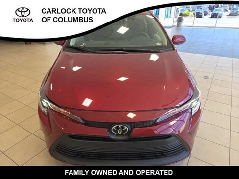Used 2026 Toyota Corolla LE FWD image 4