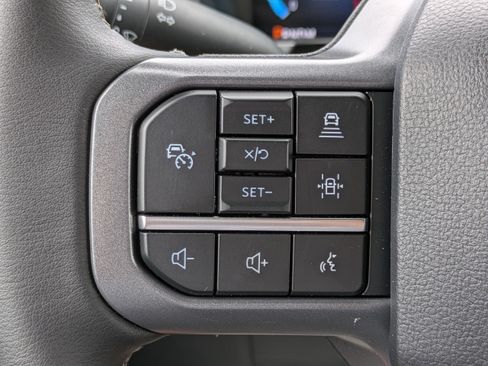 Certified 2025 Ford F150 XLT w/ Equipment Group 302A MID AWD/4WD image 21