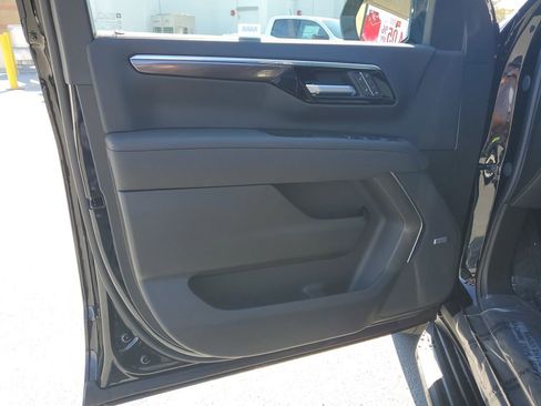 New 2026 Chevrolet Tahoe RST image 23