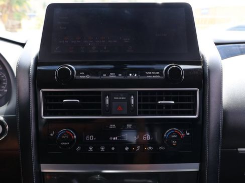 Used 2024 INFINITI QX80 Luxe AWD/4WD image 29