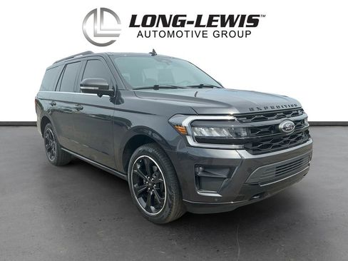 Used 2024 Ford Expedition Limited AWD/4WD image 10