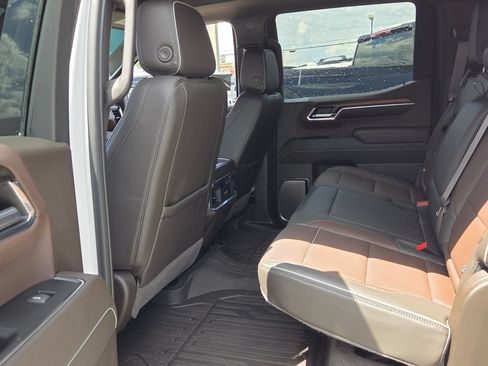 Certified 2024 GMC Sierra 1500 Denali AWD/4WD image 5