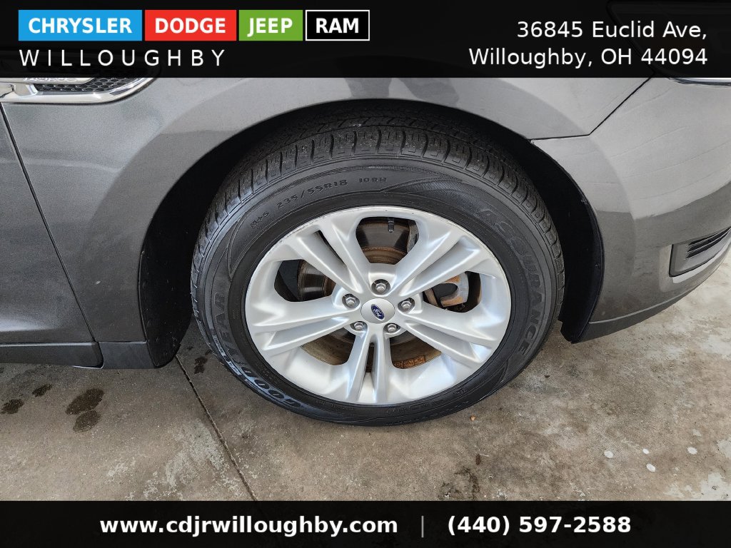 Used 2017 Ford Taurus SE FWD image 41