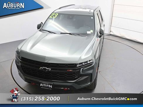 Used 2023 Chevrolet Tahoe Z71 w/ Luxury Package AWD/4WD image 25