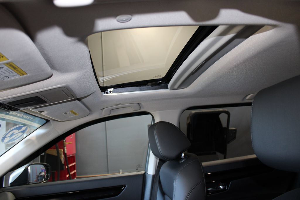 Used 2025 Honda CR-V EX-L image 26