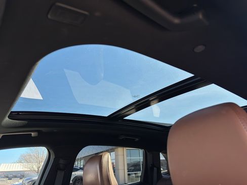 Used 2022 Lincoln Nautilus Reserve image 26