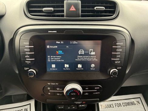 Used 2019 Kia Soul + image 29