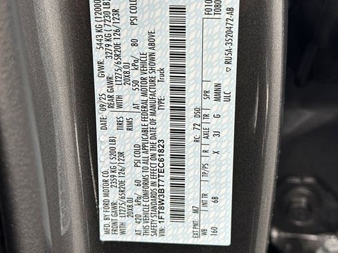 New 2026 Ford F350 Lariat w/ Black Appearance Package image 32