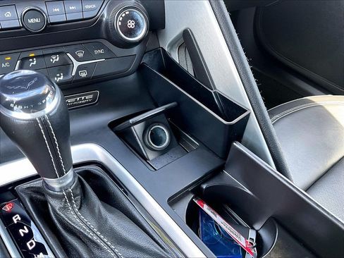 Used 2019 Chevrolet Corvette Stingray Coupe w/ 1LT RWD image 25