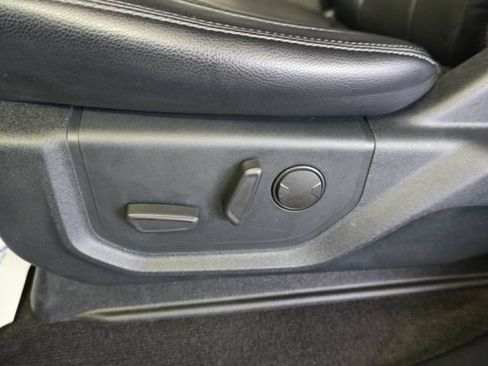 Used 2020 Ford F150 Lariat AWD/4WD image 18