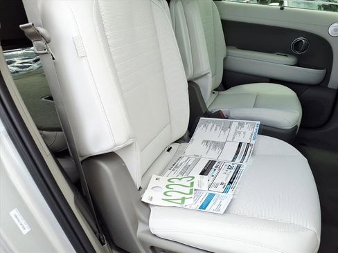 New 2026 Hyundai Palisade Limited image 9