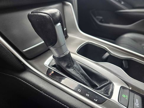 Used 2021 Honda Accord EX-L image 31
