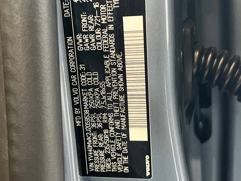 Used 2018 Volvo V60 T5 Cross Country AWD/4WD image 28