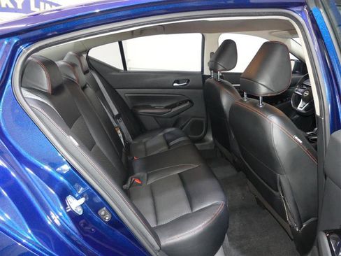 Used 2024 Nissan Altima 2.5 SR image 27