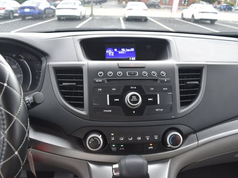 Used 2014 Honda CR-V LX image 17