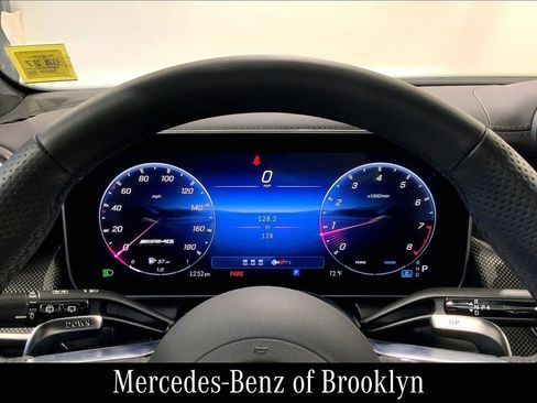 Used 2026 Mercedes-Benz GLC 43 AMG 4MATIC image 27