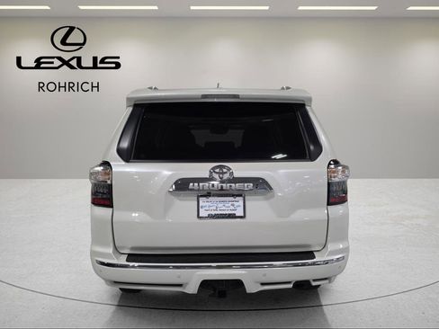 Used 2022 Toyota 4Runner Limited image 4