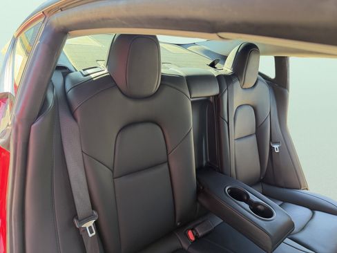 Used 2022 Tesla Model 3 Long Range image 34