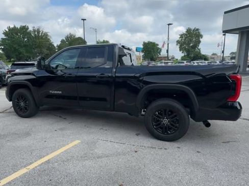 Used 2023 Toyota Tundra SR5 w/ SR5 Convenience Package AWD/4WD image 6