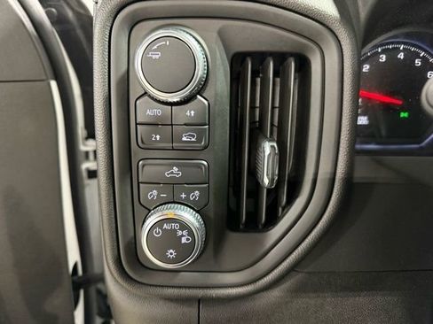 Used 2023 GMC Sierra 1500 Pro w/ Pro Value Package image 15