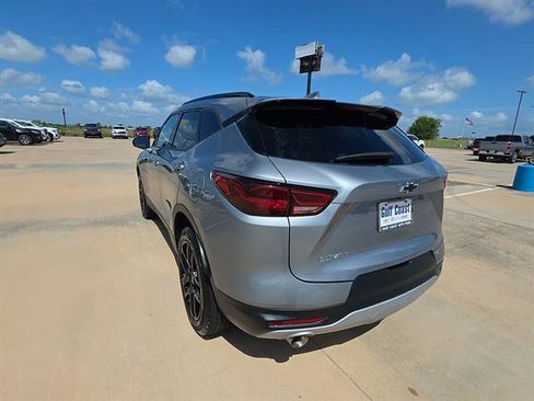 Used 2024 Chevrolet Blazer LT w/ Convenience Package FWD image 8