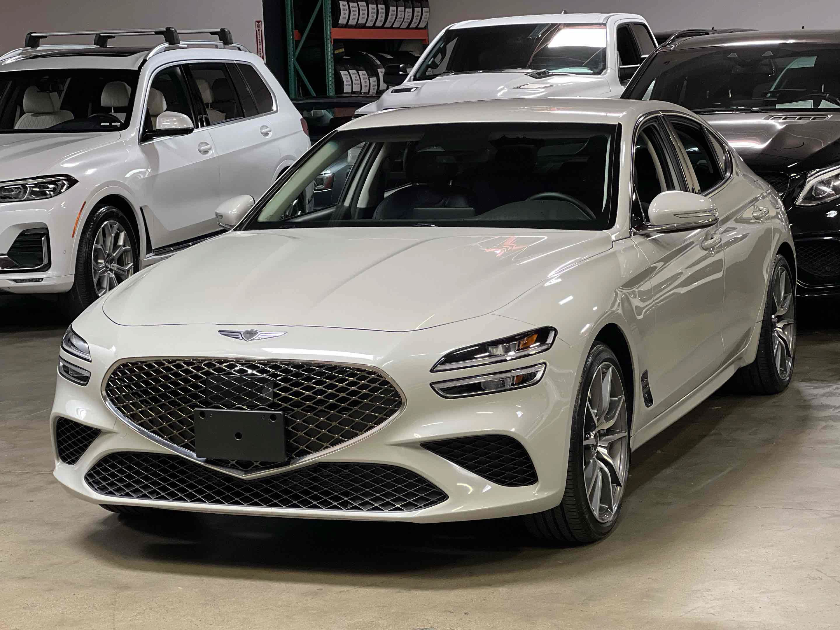 Used 2025 Genesis G70 2.5T RWD image 23