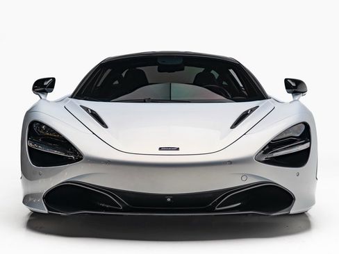 Used 2018 McLaren 720S Performance image 5