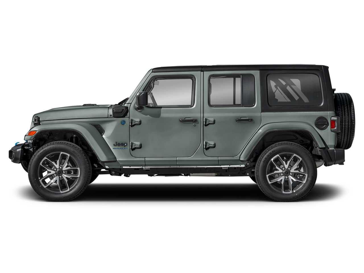 Used 2024 Jeep Wrangler Unlimited Sahara w/ Technology Group AWD/4WD image 3