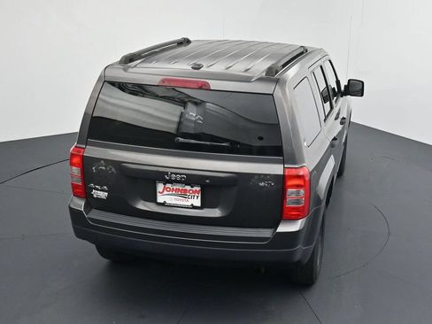 Used 2017 Jeep Patriot Sport AWD/4WD image 24