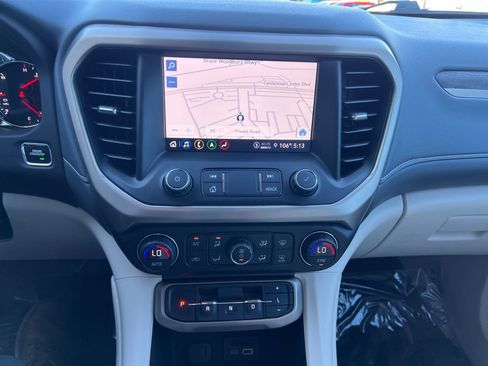 Used 2021 GMC Acadia Denali w/ Denali Technology Package FWD image 36