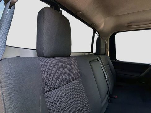 Used 2012 Nissan Titan SV w/ SV Value Truck Pkg RWD image 30